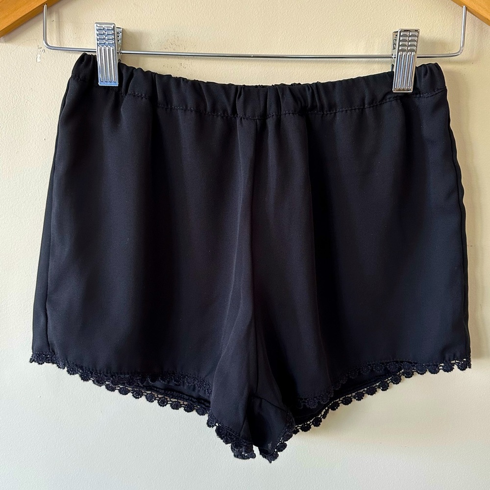 Brandy Melville | Black Flowy Shorts with Lace Detail ✨